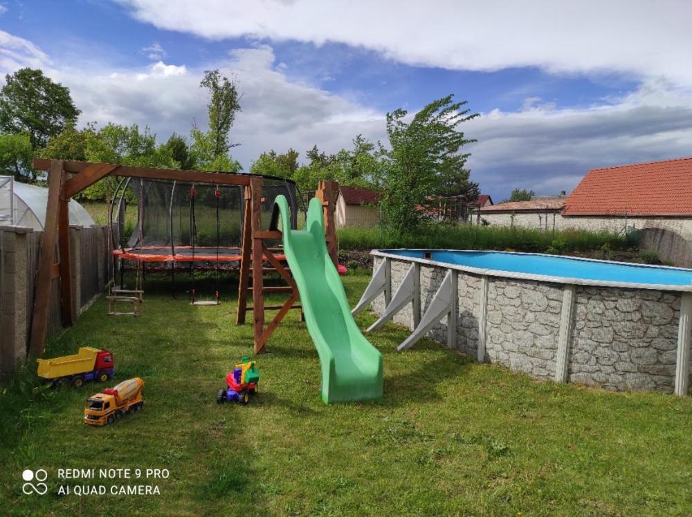 Apartman Pod Sribrnou Horou Lhenice Экстерьер фото