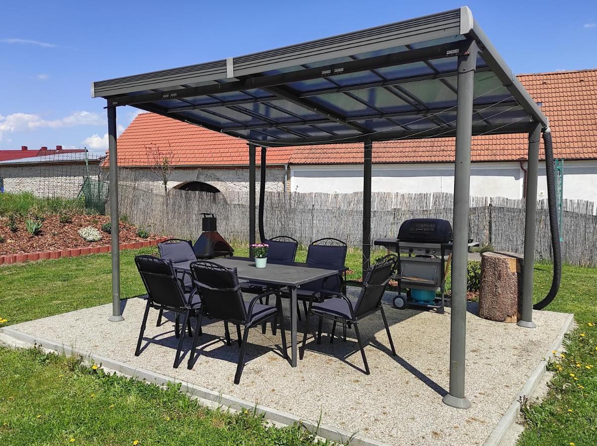 Apartman Pod Sribrnou Horou Lhenice Экстерьер фото